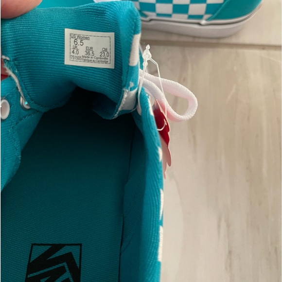 💫 SOLD 💫 🩵Checkerboard Blue Vans🩵 - Picture 7 of 7